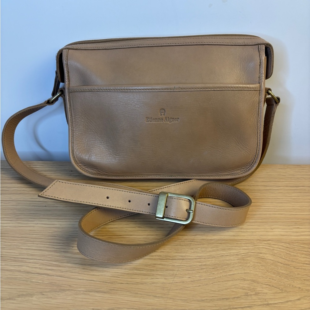 Etienne‎ Aigner Tan Leather Crossbody